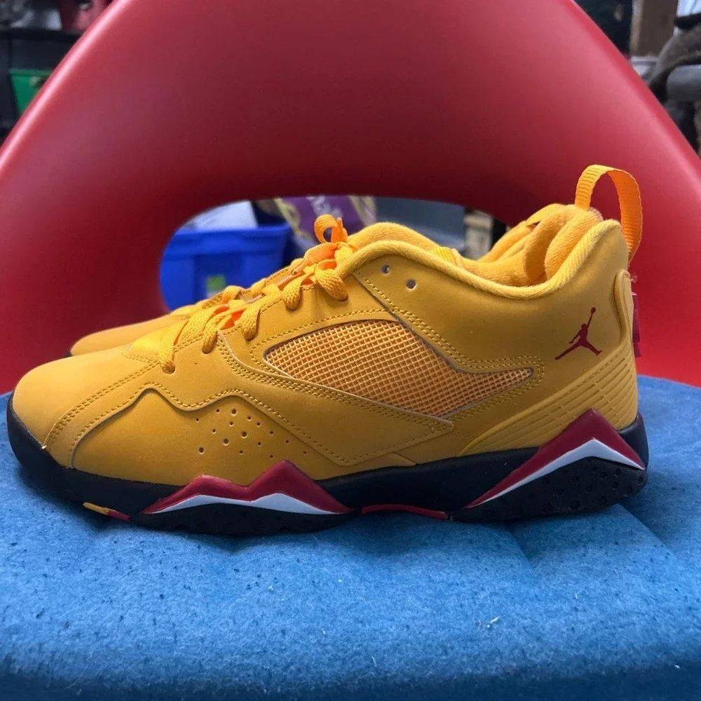 Nike Air Jordan MVP 92 Taxi Yellow University Red Sneaker IO7437-705 Men's 11 - Picture 5 of 8